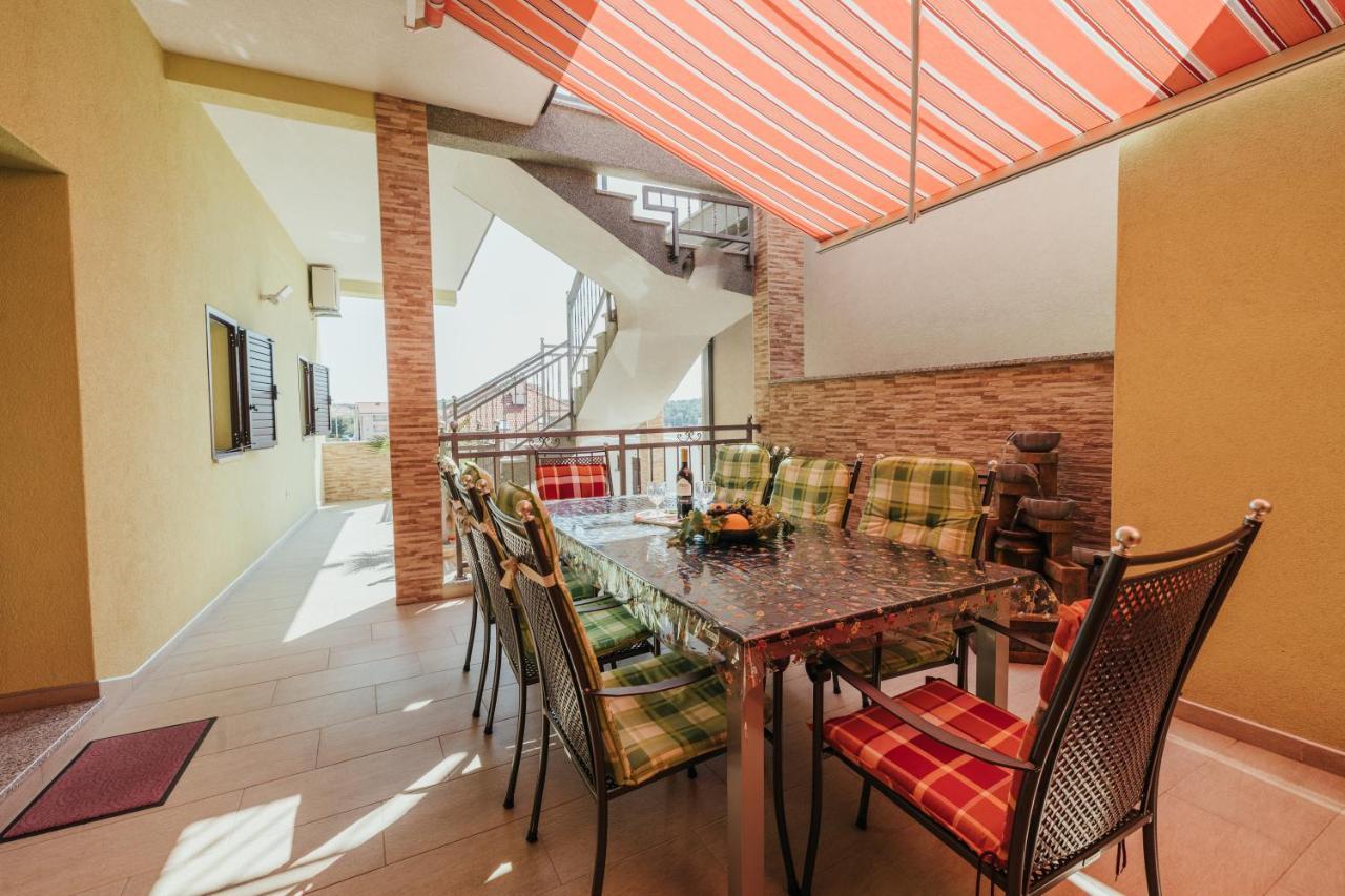 Apartmani Soldan Makarska Exterior photo