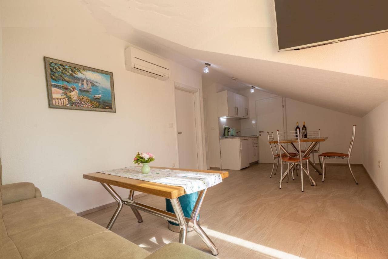 Apartmani Soldan Makarska Exterior photo
